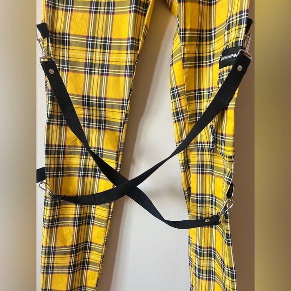 Tripp NYC Daang Goodman Men’s Pants Yellow Plaid Punk Size 28 Straps and Zippers - Picture 8 of 9